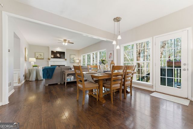 2730 Spindletop Lane NW, Kennesaw, GA 30144