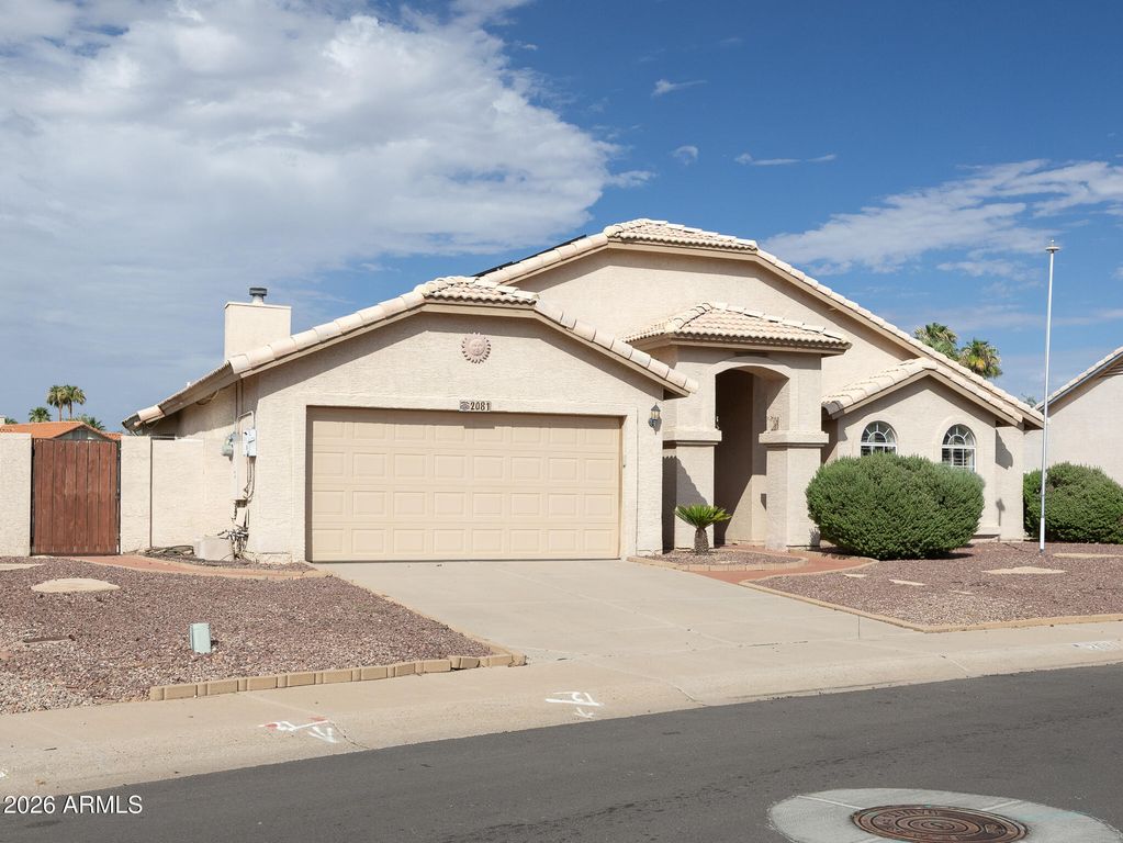 2081 N PEBBLE BEACH Drive, Casa Grande, AZ 85122 — photo 5