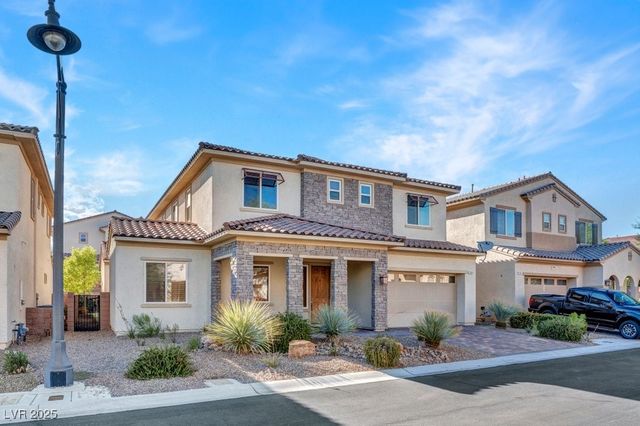 7939 Campers Village Avenue, Las Vegas, NV 89178