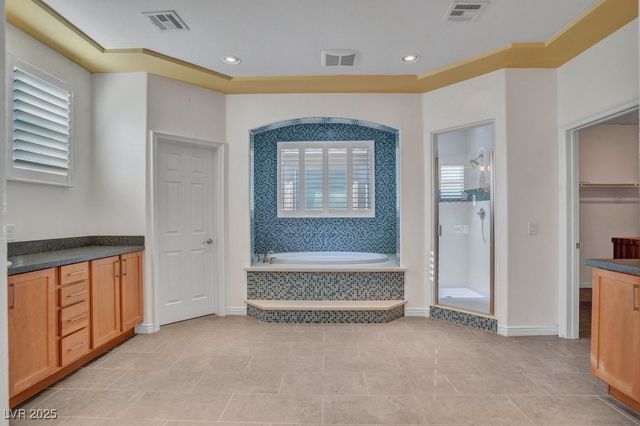 7939 Campers Village Avenue, Las Vegas, NV 89178