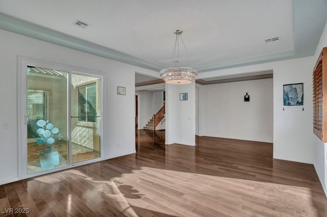 7939 Campers Village Avenue, Las Vegas, NV 89178