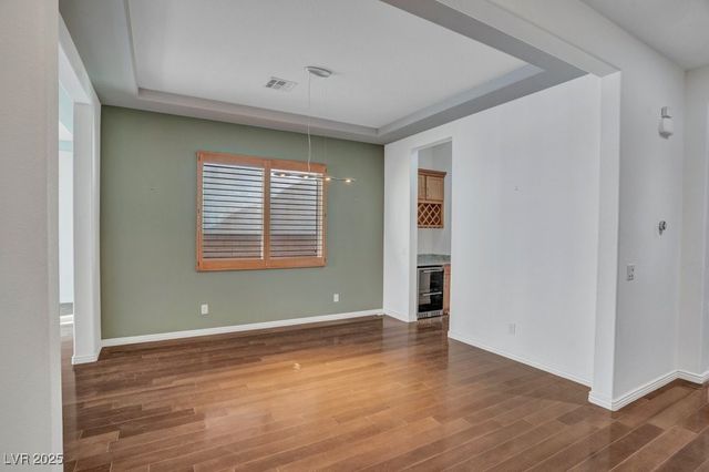 7939 Campers Village Avenue, Las Vegas, NV 89178