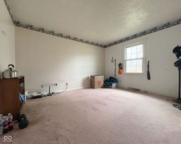 4147 W Fairview Road, Greenwood, IN 46142