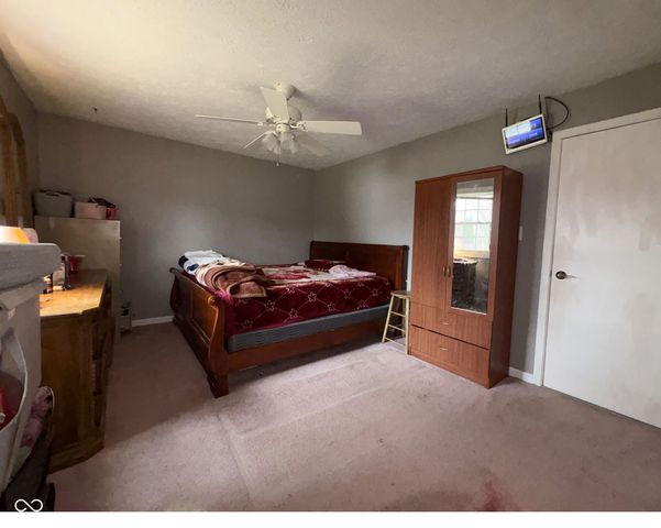 4147 W Fairview Road, Greenwood, IN 46142