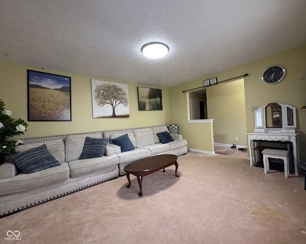 4147 W Fairview Road, Greenwood, IN 46142