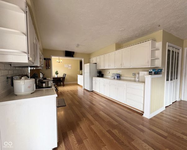 4147 W Fairview Road, Greenwood, IN 46142