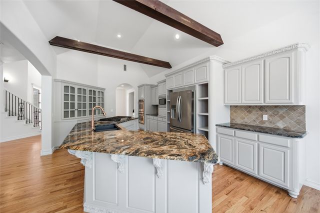 7327 E 112th Place S, Bixby, OK 74008