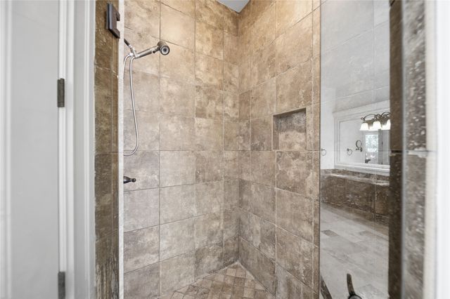 7327 E 112th Place S, Bixby, OK 74008