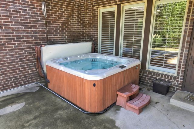 7327 E 112th Place S, Bixby, OK 74008