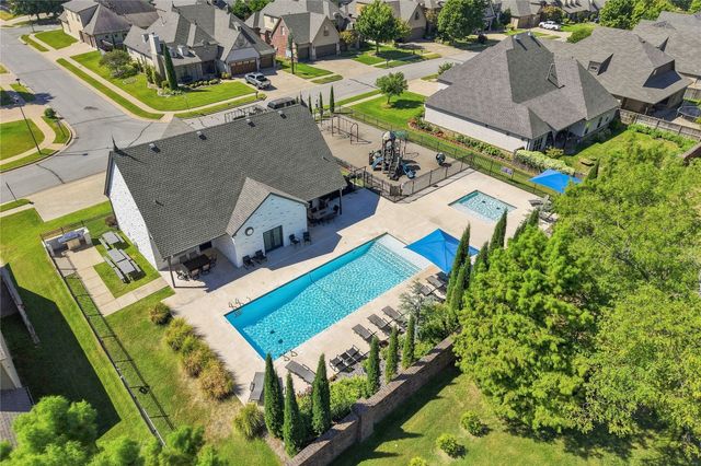 7327 E 112th Place S, Bixby, OK 74008