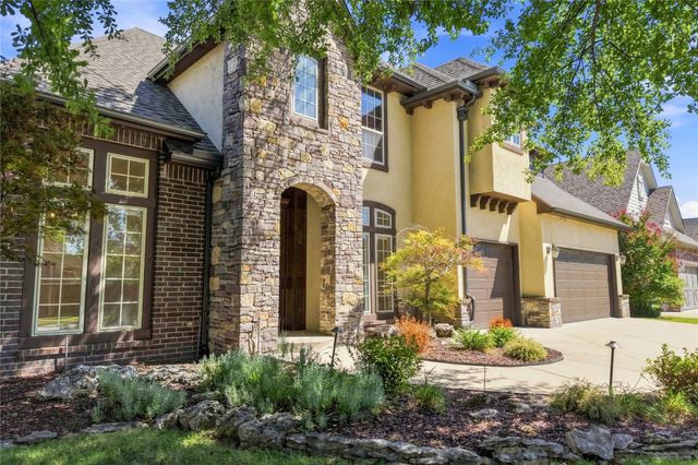 7327 E 112th Place S, Bixby, OK 74008