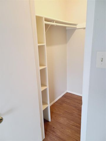 5700 Cherry Park Dr A, Austin, TX 78745