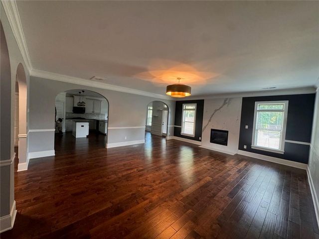 130 Ravens Landing, Fayetteville, GA 30215