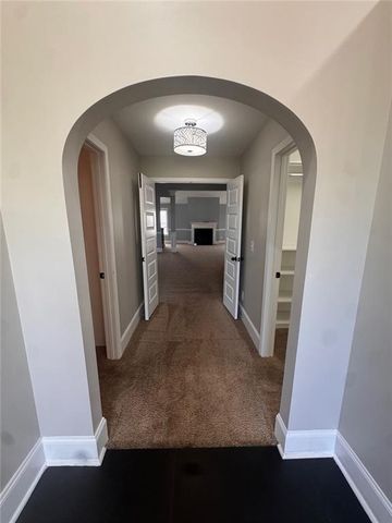 130 Ravens Landing, Fayetteville, GA 30215