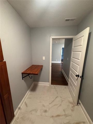 130 Ravens Landing, Fayetteville, GA 30215
