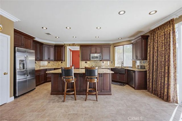 32547 Bramble Court, Lake Elsinore, CA 92532