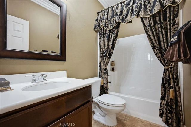 32547 Bramble Court, Lake Elsinore, CA 92532