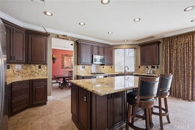 32547 Bramble Court, Lake Elsinore, CA 92532