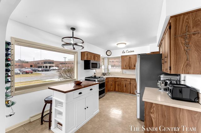 1508 Wisconsin Street, Grand Haven, MI 49417