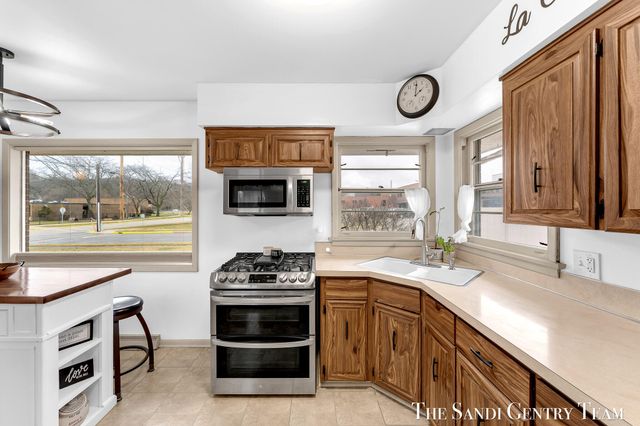 1508 Wisconsin Street, Grand Haven, MI 49417