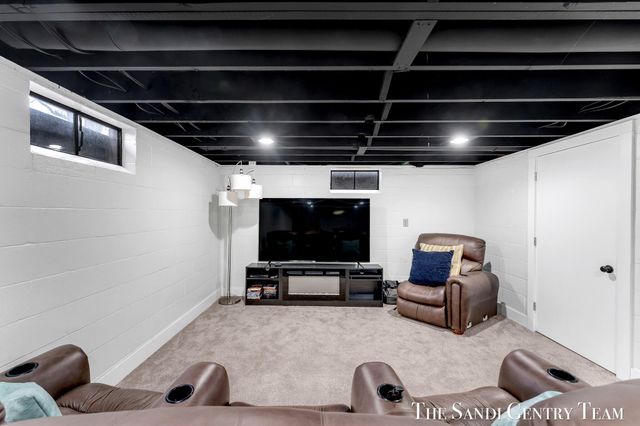 1508 Wisconsin Street, Grand Haven, MI 49417