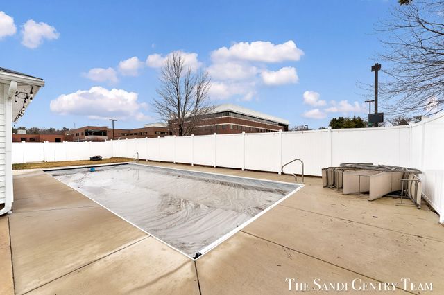 1508 Wisconsin Street, Grand Haven, MI 49417