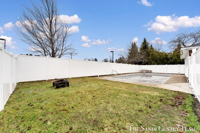 1508 Wisconsin Street, Grand Haven, MI 49417