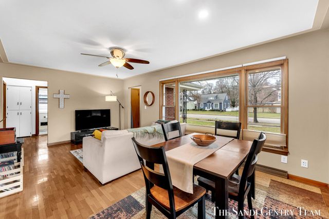 1508 Wisconsin Street, Grand Haven, MI 49417