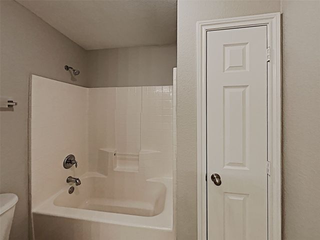 5813 Ozark Drive, Fort Worth, TX 76131