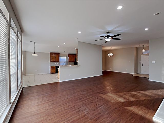 5813 Ozark Drive, Fort Worth, TX 76131