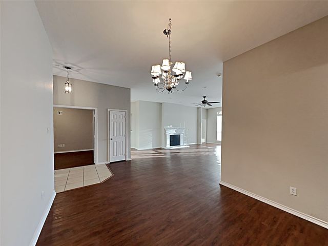 5813 Ozark Drive, Fort Worth, TX 76131