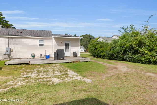 325 Miller Boulevard, Havelock, NC 28532