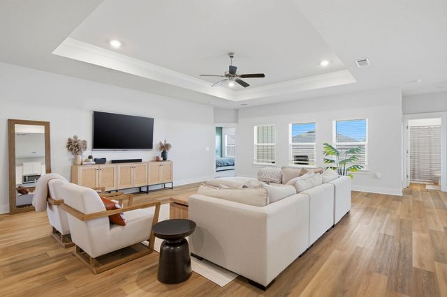 6322 Forest Bay Avenue, Gulf Breeze, FL 32563