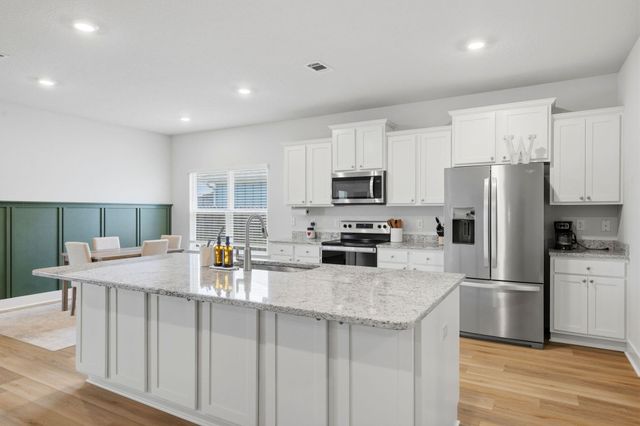 6322 Forest Bay Avenue, Gulf Breeze, FL 32563