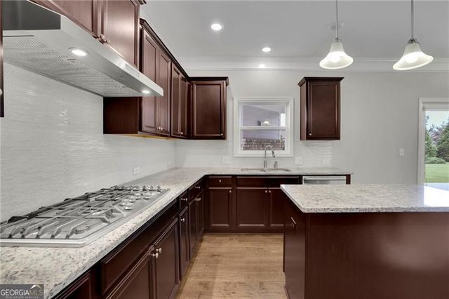 525 Rosemont Avenue, Canton, GA 30115