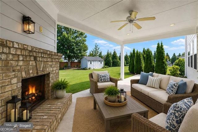525 Rosemont Avenue, Canton, GA 30115