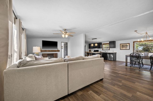 232 Palace Drive, Cross, SC 29436