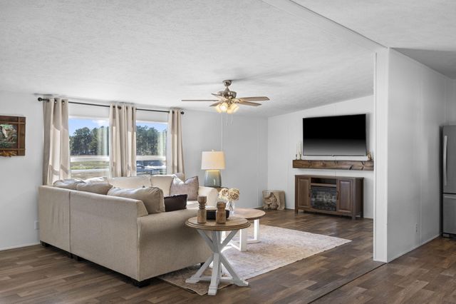 232 Palace Drive, Cross, SC 29436