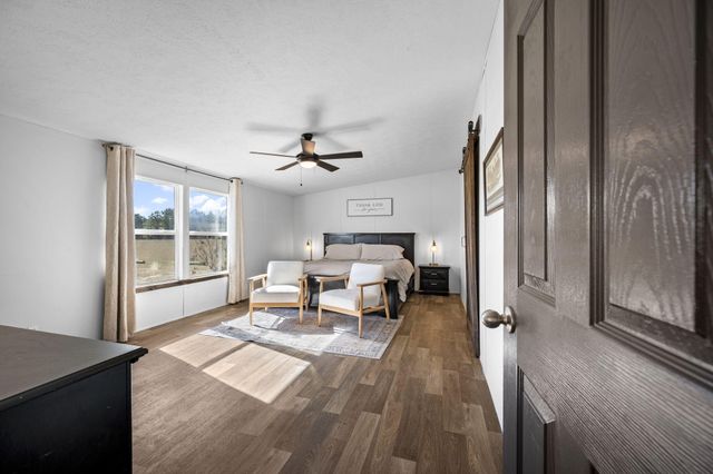 232 Palace Drive, Cross, SC 29436