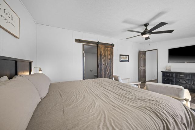 232 Palace Drive, Cross, SC 29436