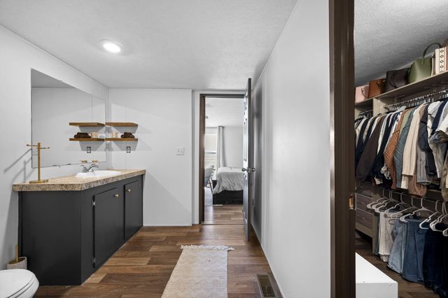 232 Palace Drive, Cross, SC 29436