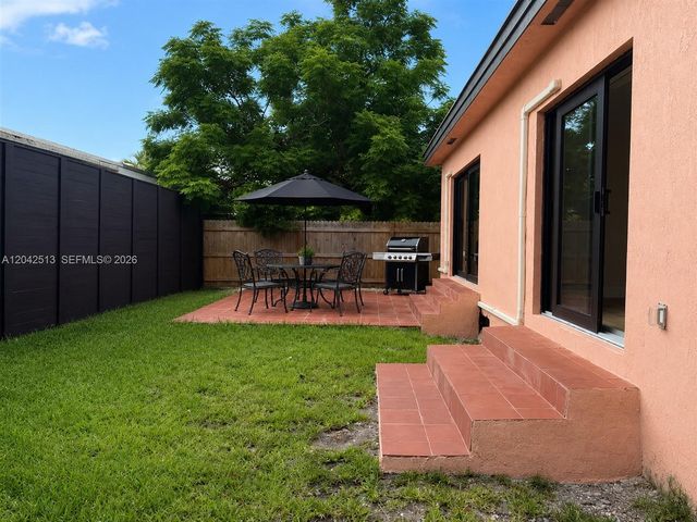 3053 SW 21st St, Miami, FL 33145