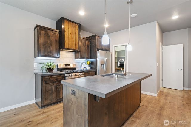 12313 NE 116th Street N, Vancouver, WA 98682