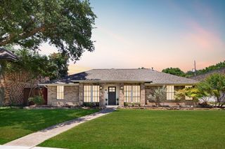 9233 Moss Farm Lane, Dallas, TX 75243