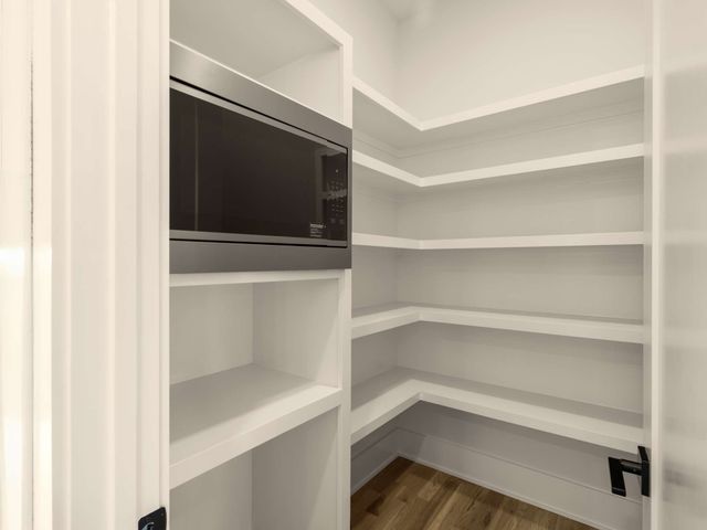 517A Achievement Dr, Nashville, TN 37209