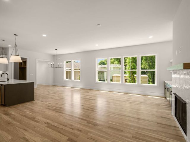 517A Achievement Dr, Nashville, TN 37209