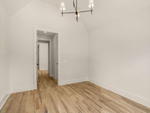 517A Achievement Dr, Nashville, TN 37209