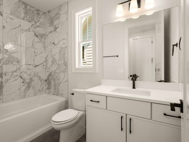 517A Achievement Dr, Nashville, TN 37209