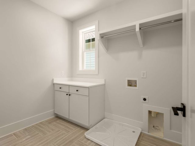 517A Achievement Dr, Nashville, TN 37209