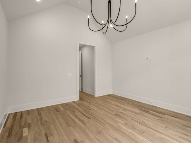 517A Achievement Dr, Nashville, TN 37209